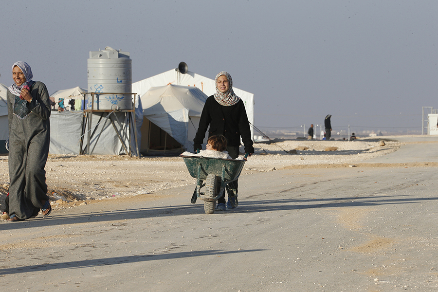 Mother and child in the Zaatari Refugee camp, Jordan. Photo: Mohamed Azakir / World Bank (Creative Common Licence)