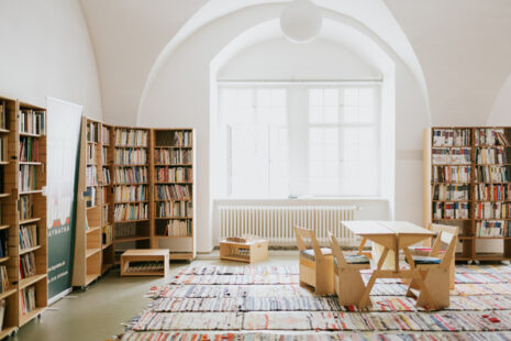 Baynatna, the Arabic library in Berlin
